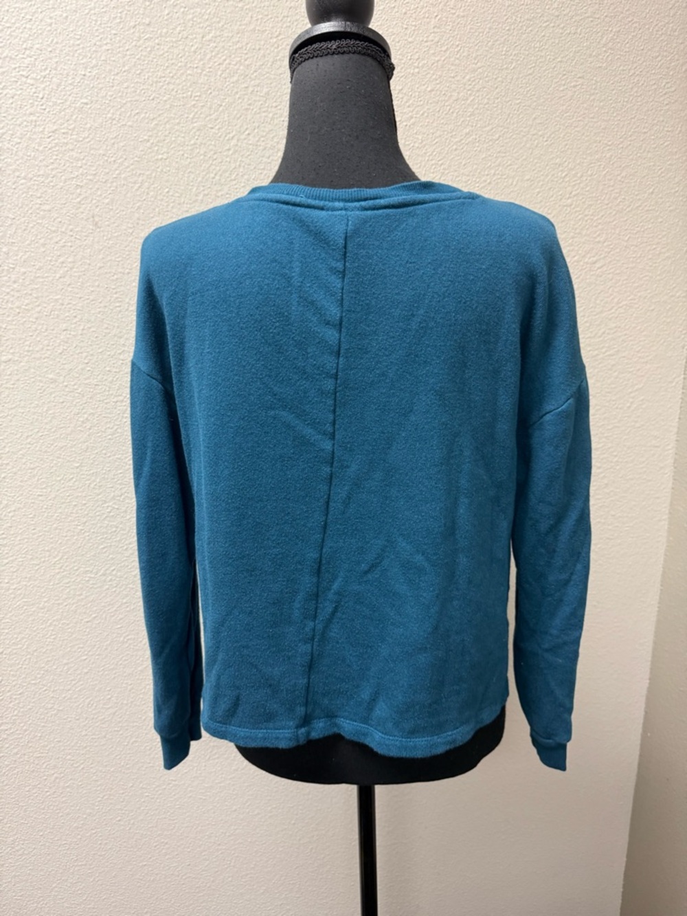 Disney LC Lauren Conrad Bird Embroidered Sweatshirt Teal Medium Cute Cozy - Picture 5 of 10
